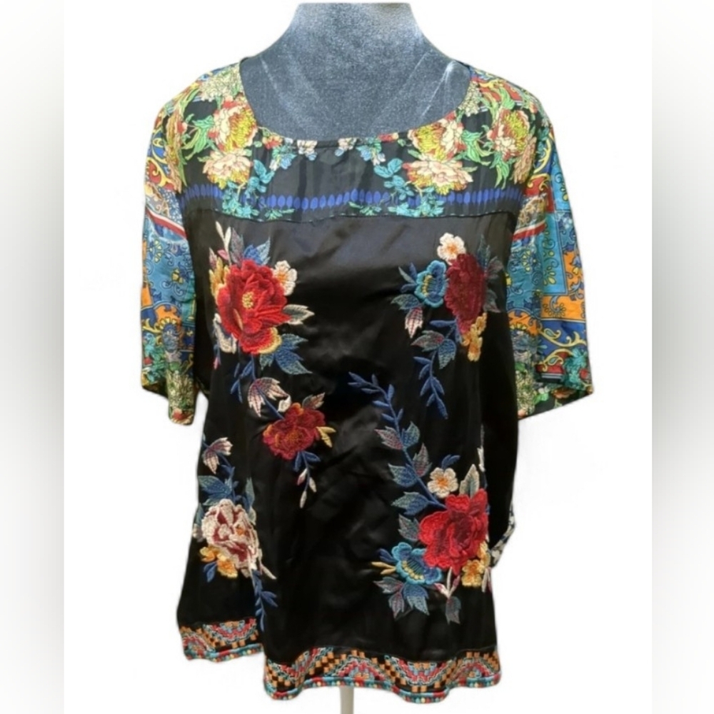 0526 Johnny Was Work Shop 100% Silk Blouse with Embroidered Multicolor Floral